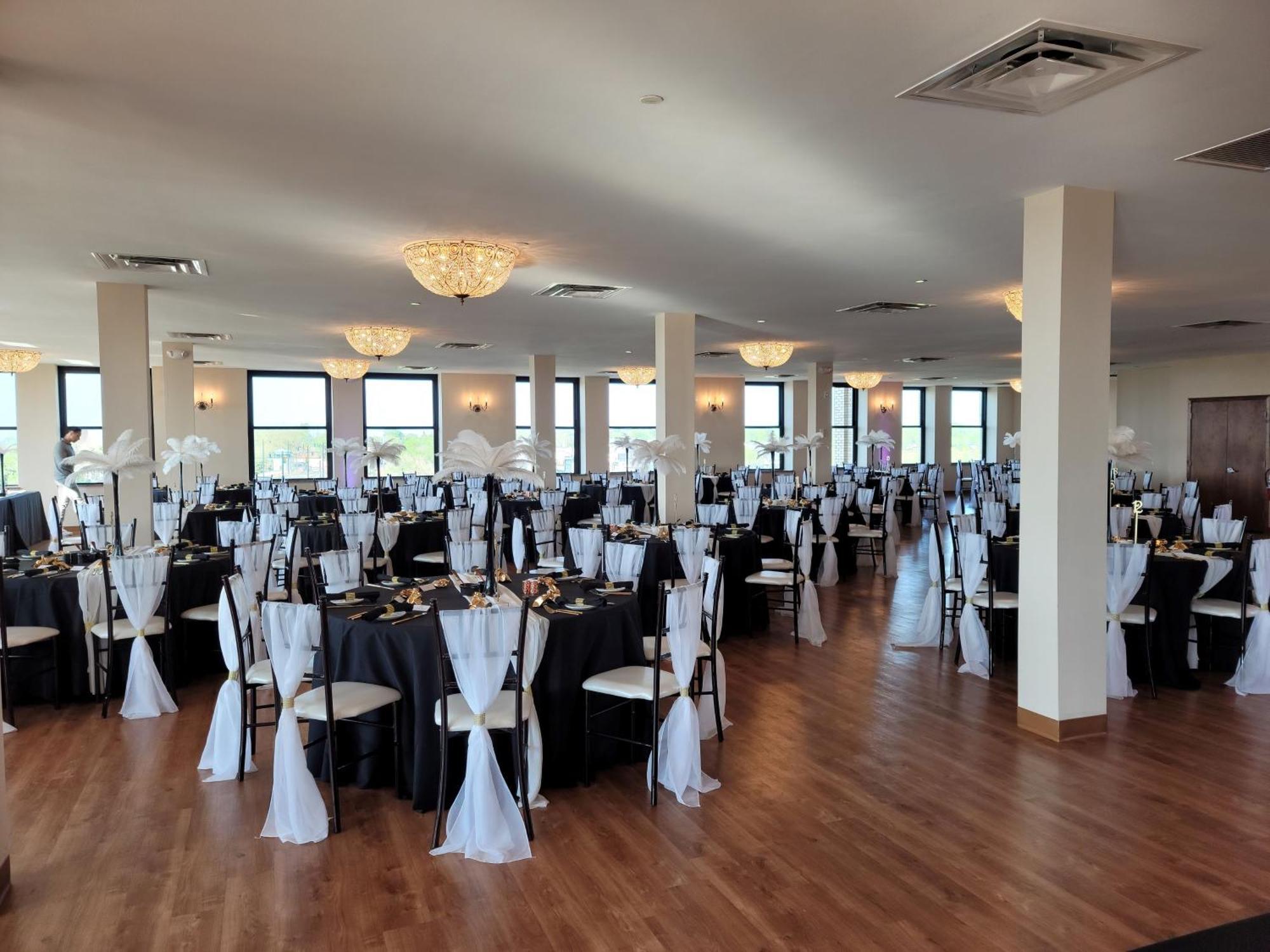 Ariel Broadway Hotel Lorain 외부 사진
