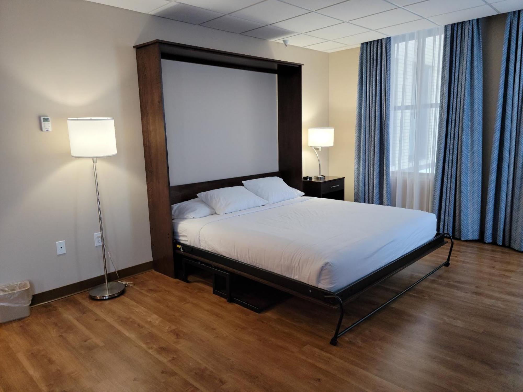 Ariel Broadway Hotel Lorain 외부 사진
